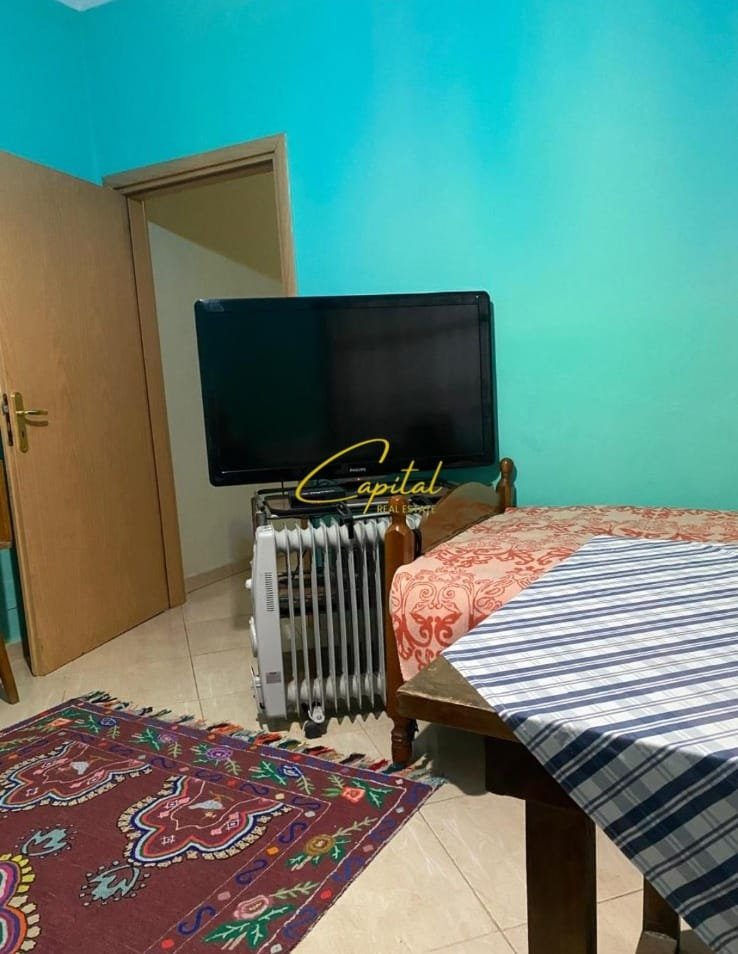 APARTAMENT ME QIRA 3+1 YZBERISHT 450 EURO