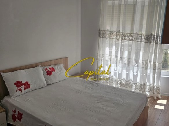 APARTAMENT ME QIRA 2+1 ALI DEMI 55.000 LEKE