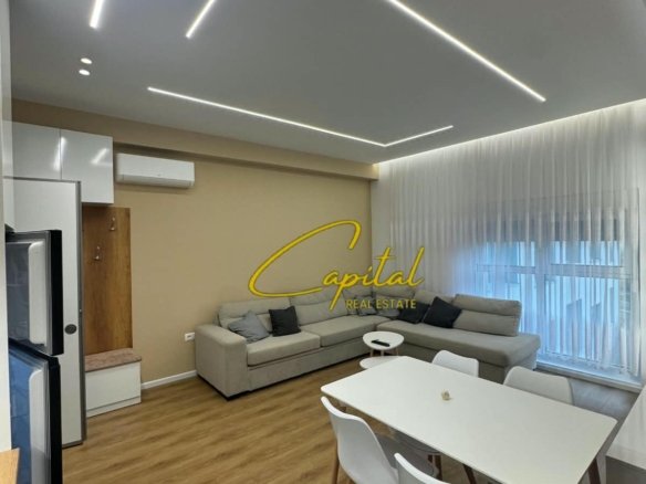 APARTAMENT ME QIRA 1+1 ALI DEMI 50.000 LEKE