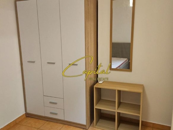 APARTAMENT ME QIRA 2+1 MYSLYM SHYRI 80.000 LEKE
