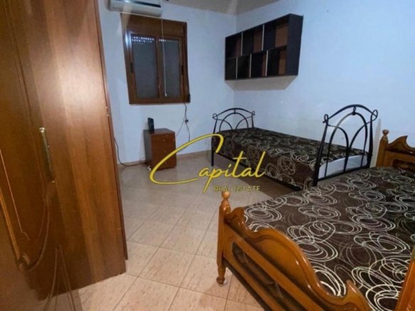 APARTAMENT ME QIRA 2+1 RRUGA E ELBASANIT 55.000 LEKE