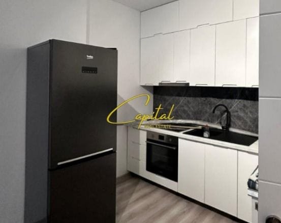 APARTAMENT ME QIRA 1+1 ISH FUSHA AVIACIONIT 550 EURO