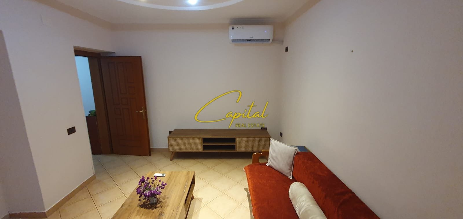 APARTAMENT ME QIRA 1+1 XHAMLLIKU 50.000 LEKE