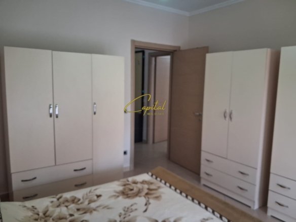 APARTAMENT ME QIRA 1+1 ISH TREGU ELEKTRIK 50.000 LEKE