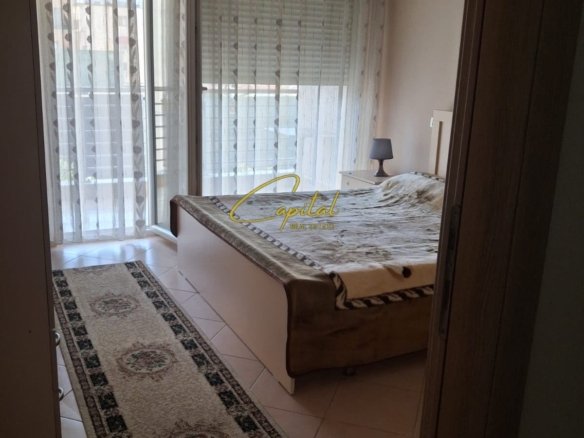 APARTAMENT ME QIRA 1+1 ISH TREGU ELEKTRIK 50.000 LEKE