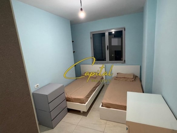 APARTAMENT ME QIRA 2+1+2 FRESKU 40.000 LEKE