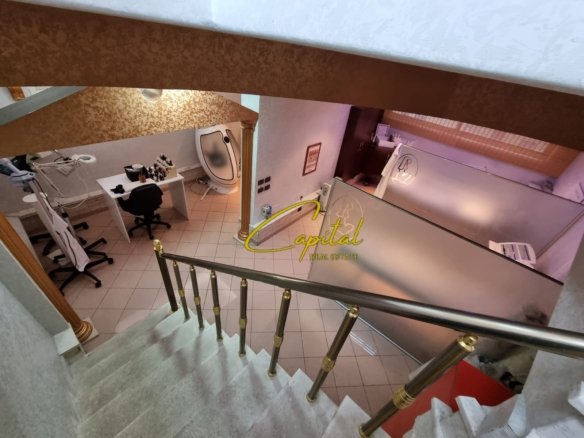 AMBIENT BIZNESI EM QIRA 148 M2 RRUGA E BOGDANEVE 120.000 LEKE