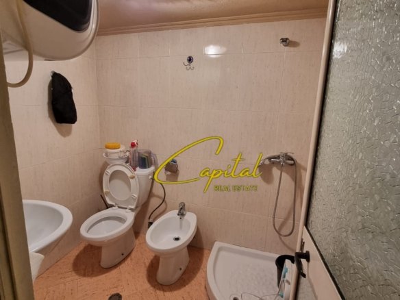AMBIENT BIZNESI EM QIRA 148 M2 RRUGA E BOGDANEVE 120.000 LEKE