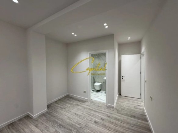 ZYRE ME QIRA 104 M2 GOLDEN TOWER RESIDENCE 1000 EURO