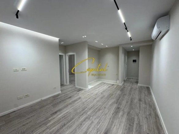 ZYRE ME QIRA 104 M2 GOLDEN TOWER RESIDENCE 1000 EURO