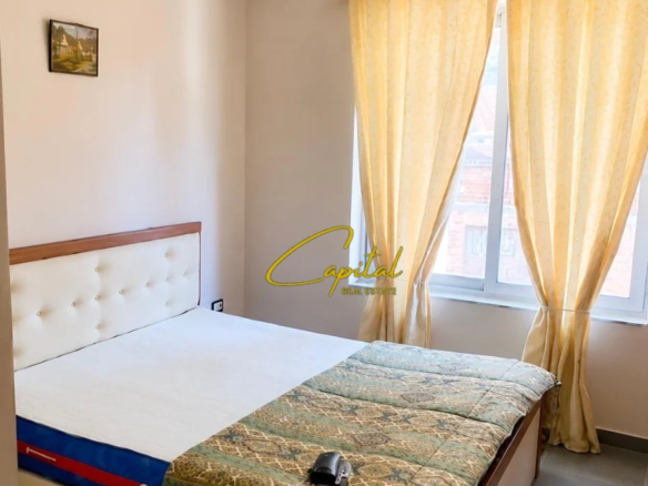 APARTAMENT ME QIRA 1+1 SHKOLLA E BASHKUAR 45.000 LEKE