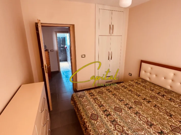 APARTAMENT ME QIRA 1+1 SHKOLLA E BASHKUAR 45.000 LEKE