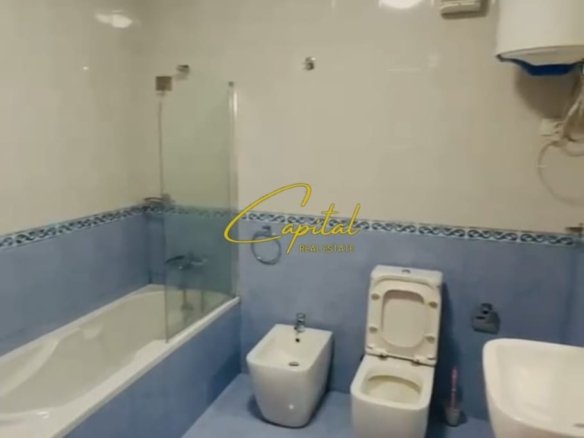 APARTAMENT ME QIRA 2+1+2 ZOGU I ZI 75.000 LEKE
