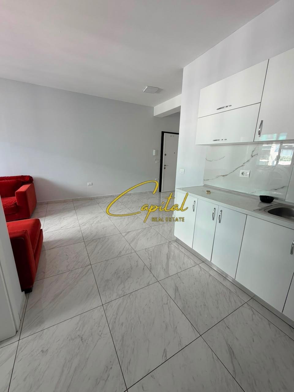 WhatsApp Image 2026-08-20 at 4.27.22 PM (1) APARTAMENT ME QIRA 1+1 KOMPLEKSI KIKA 3 60.000 LEKE