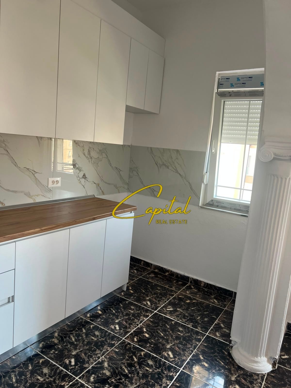 APARTAMENT ME QIRA 2+1 ALI DEMI 70.000 LEKE