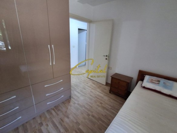 APARTAMENT ME QIRA 2+1 KODRA E PRIFTIT 40.000 LEKE