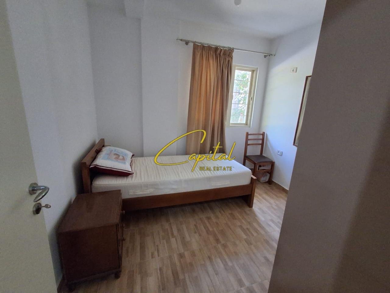 APARTAMENT ME QIRA 2+1 KODRA E PRIFTIT 40.000 LEKE