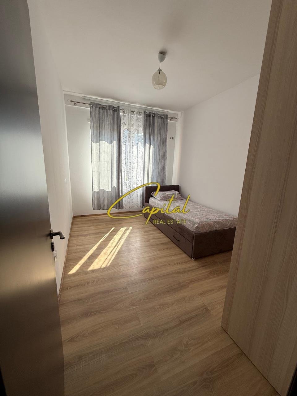 WhatsApp Image 2026-08-24 at 3.19.59 PM APARTAMENT ME QIRA 1+1 ALI DEMI 75.000 LEKE