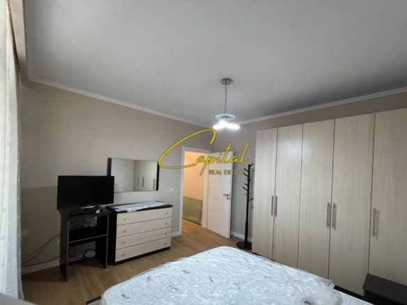 APARTAMENT ME QIRA 1+1 ISH TREGU ELEKTRIK 60.000 LEKE