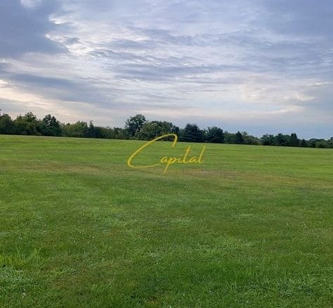 SHITET TOKE 3000 M2 CITY PARK 450.000 EURO