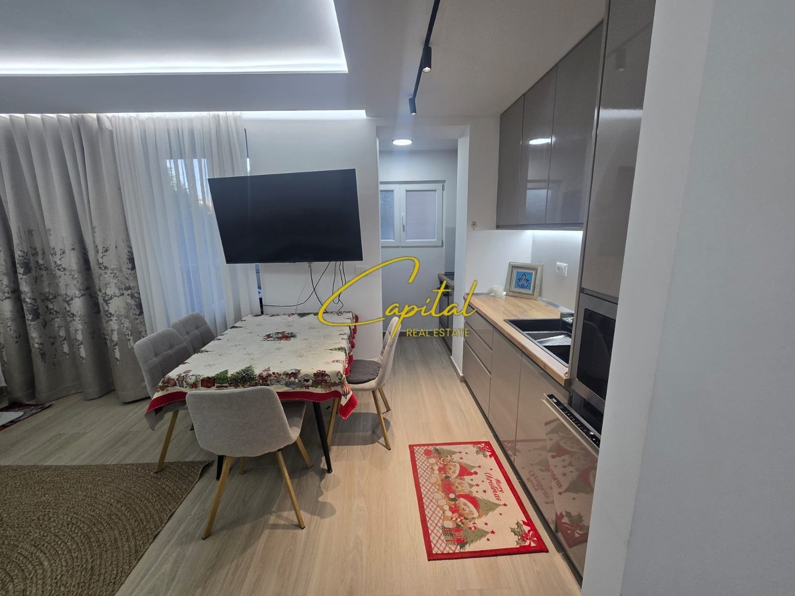 SHITET APARTAMENT 2+1 PAZARI I RI 188.000 EURO