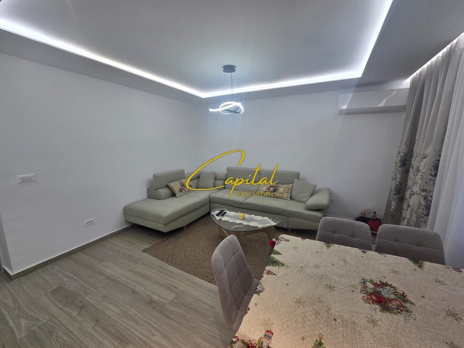 SHITET APARTAMENT 2+1 PAZARI I RI 188.000 EURO