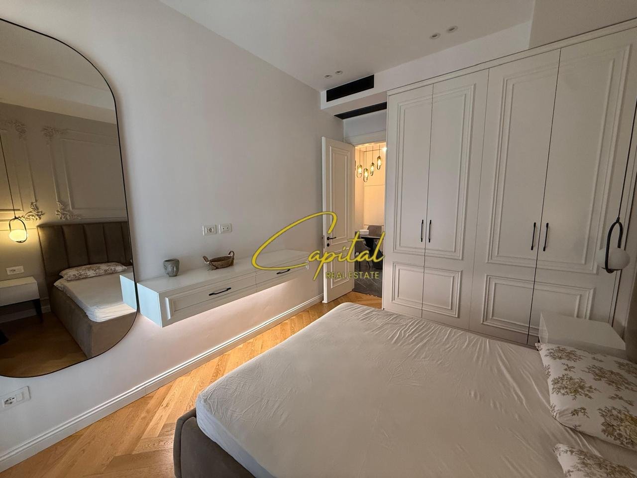 WhatsApp Image 2026-08-26 at 10.29.28 AM APARTAMENT ME QIRA 1+1 KOMPLEKSI DELIJORGJI 120.000 LEKE