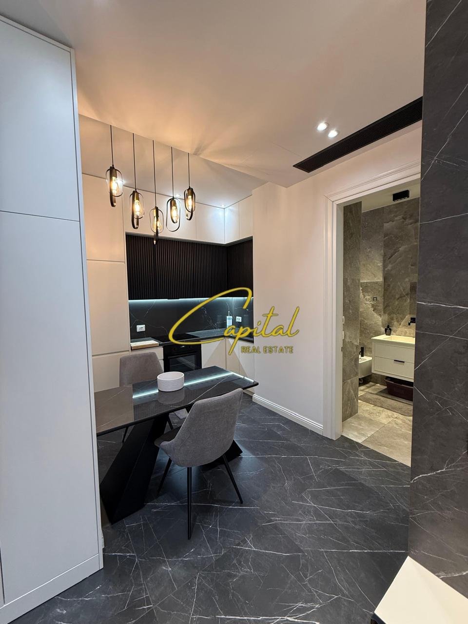 WhatsApp Image 2026-08-26 at 10.29.30 AM APARTAMENT ME QIRA 1+1 KOMPLEKSI DELIJORGJI 120.000 LEKE
