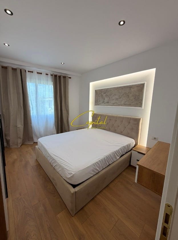 SHITET APARTAMENT 1+1 21 DHJETORI 14.500.000 LEKE