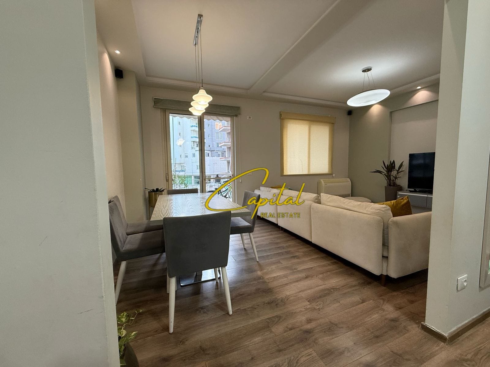 APARTAMENT ME QIRA 2+1 KOPSHTI ZOOLOGJIK 70.000 LEKE
