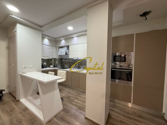 APARTAMENT ME QIRA 2+1 KOPSHTI ZOOLOGJIK 70.000 LEKE