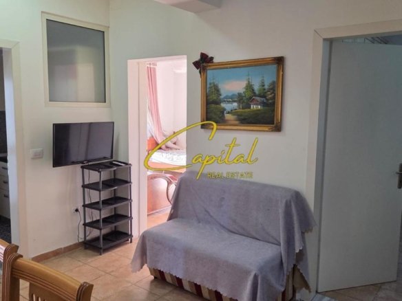 APARTAMENT ME QIRA 2+1 ALI DEMI 40.000 LEKE