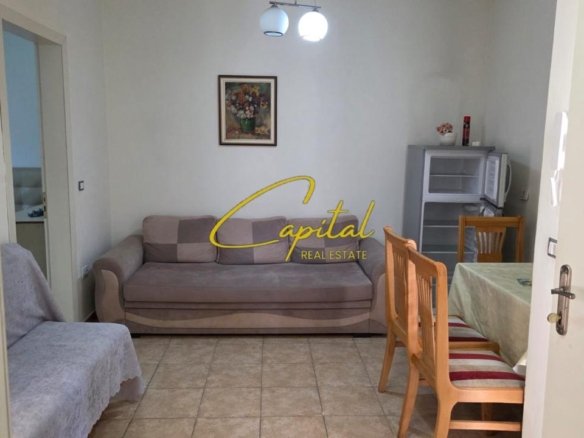 APARTAMENT ME QIRA 2+1 ALI DEMI 40.000 LEKE