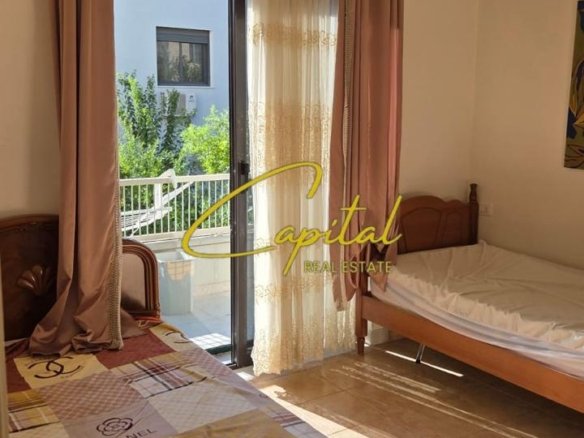 APARTAMENT ME QIRA 2+1 ALI DEMI 40.000 LEKE