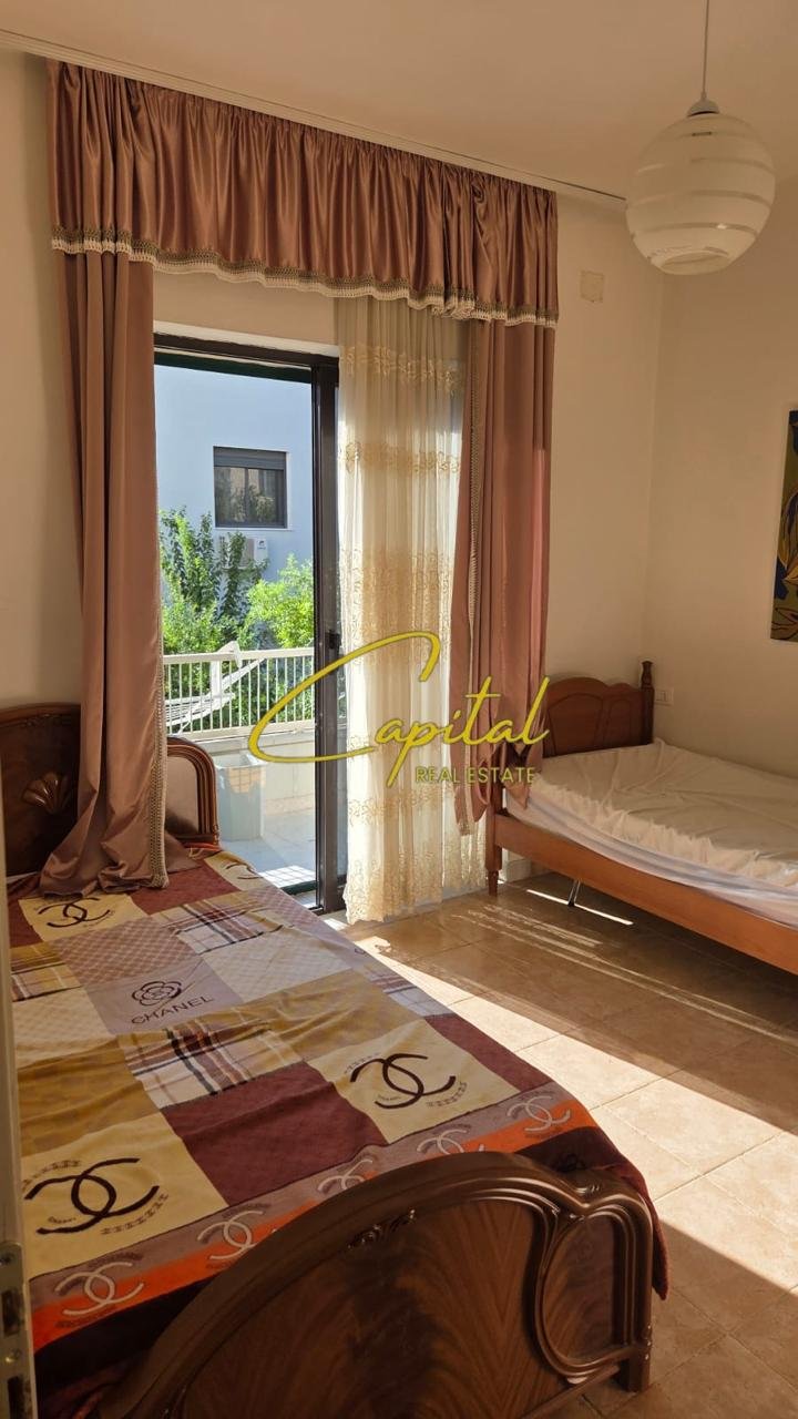 APARTAMENT ME QIRA 2+1 ALI DEMI 40.000 LEKE