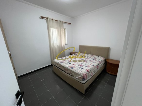 APARTAMENT ME QIRA 1+1 PORCELANI 45.000 LEKE