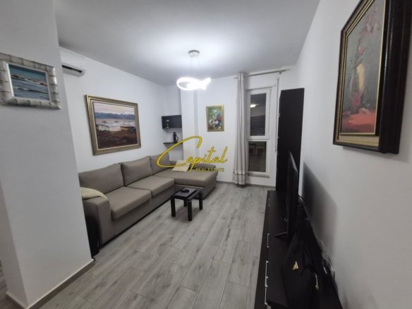 APARTAMENT ME QIRA 1+1 MEDRESEJA 60.000 LEKE
