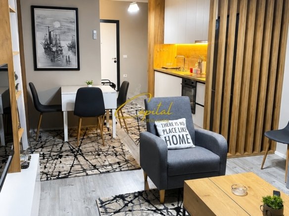 APARTAMENT ME QIRA 1+1 KOMPLEKSI GOLDEN PARK 3 60.000 LEKE