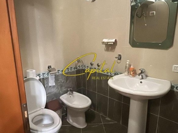 APARTAMENT ME QIRA 2+1+2 ALI DEMI 60.000 LEKE