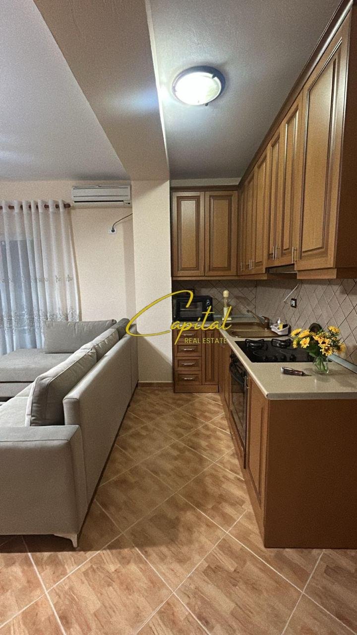 APARTAMENT ME QIRA 2+1+2 ALI DEMI 60.000 LEKE