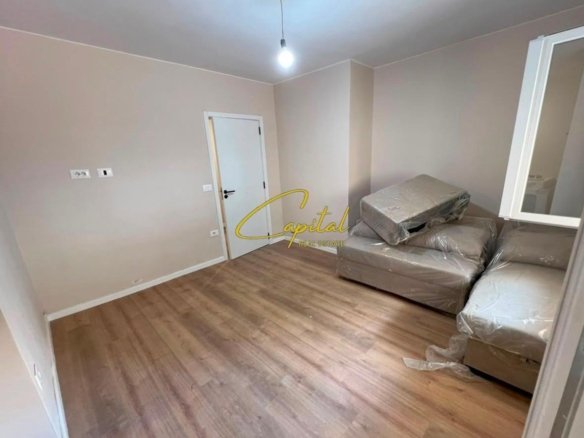 APARTAMENT ME QIRA 1+1 SHKOLLA E BALETIT 60.000 LEKE