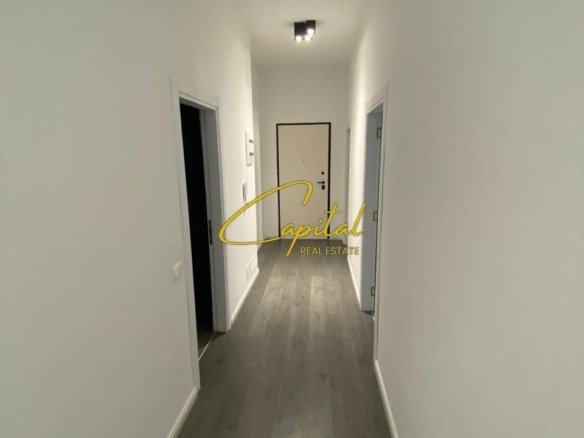 AMBIENT BIZNESI ME QIRA 133 M2 KOMPLEKSI SQUARE 21 95.000 LEKE