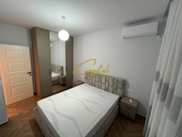 APARTAMENT ME QIRA 2+1 SAUK 50.000 LEKE