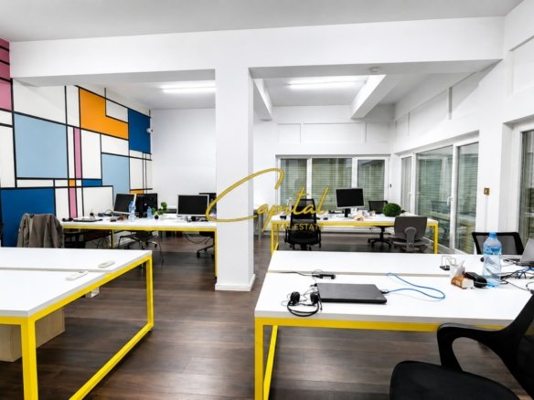 AMBIENT BIZNESI ME QIRA 900 M2 ISH BLLOKU 1.500.000 LEKE