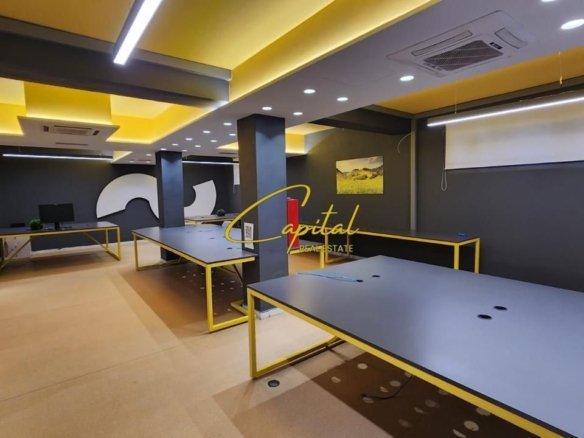 AMBIENT BIZNESI ME QIRA 900 M2 ISH BLLOKU 1.500.000 LEKE