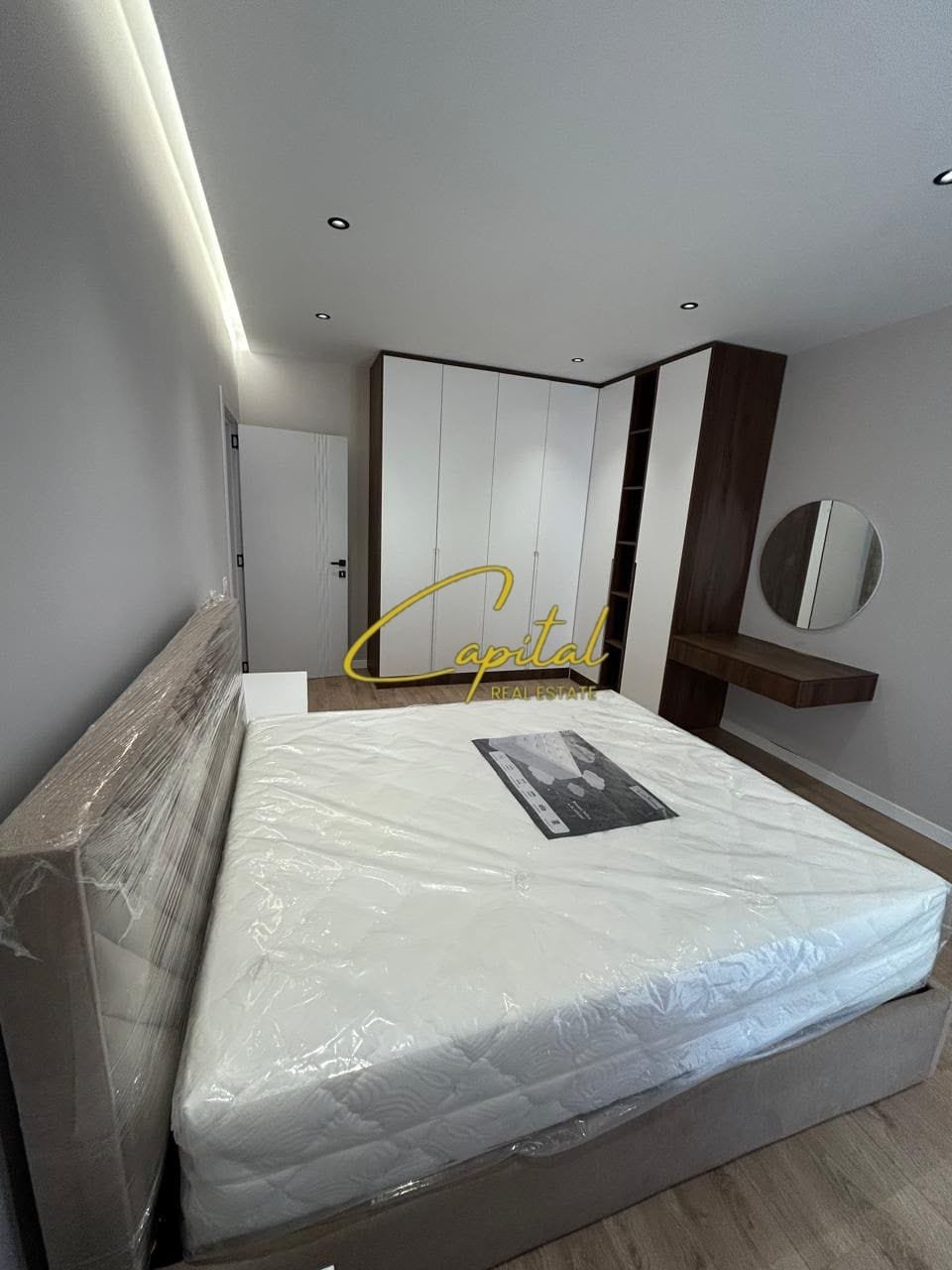 APARTAMENT ME QIRA 1+1 RRUGA E DIBRES 90.000 LEKE