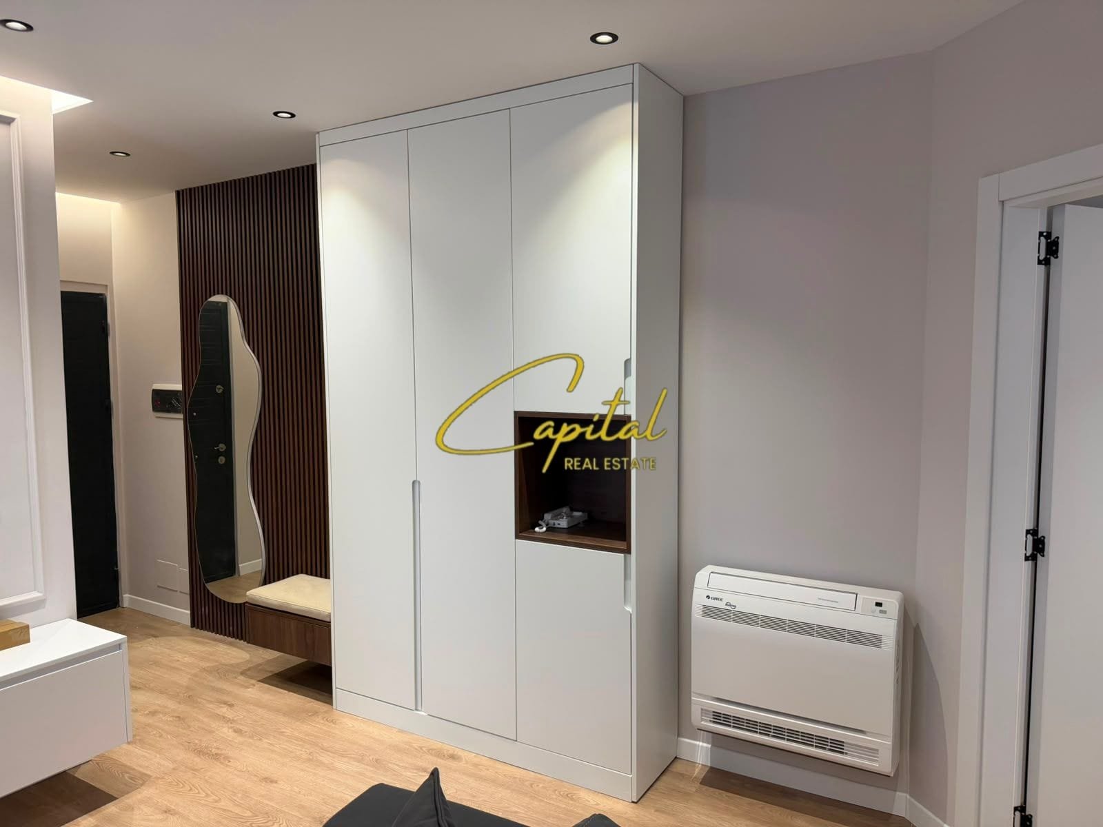 APARTAMENT ME QIRA 1+1 RRUGA E DIBRES 90.000 LEKE