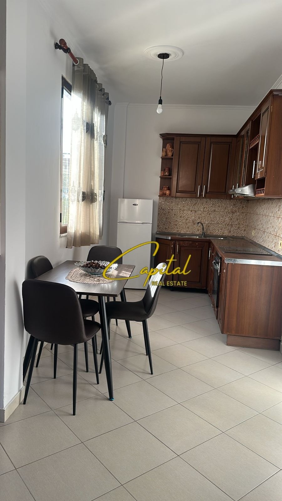 APARTAMENT ME QIRA 2+1 YZBERISHT 40.000 LEKE