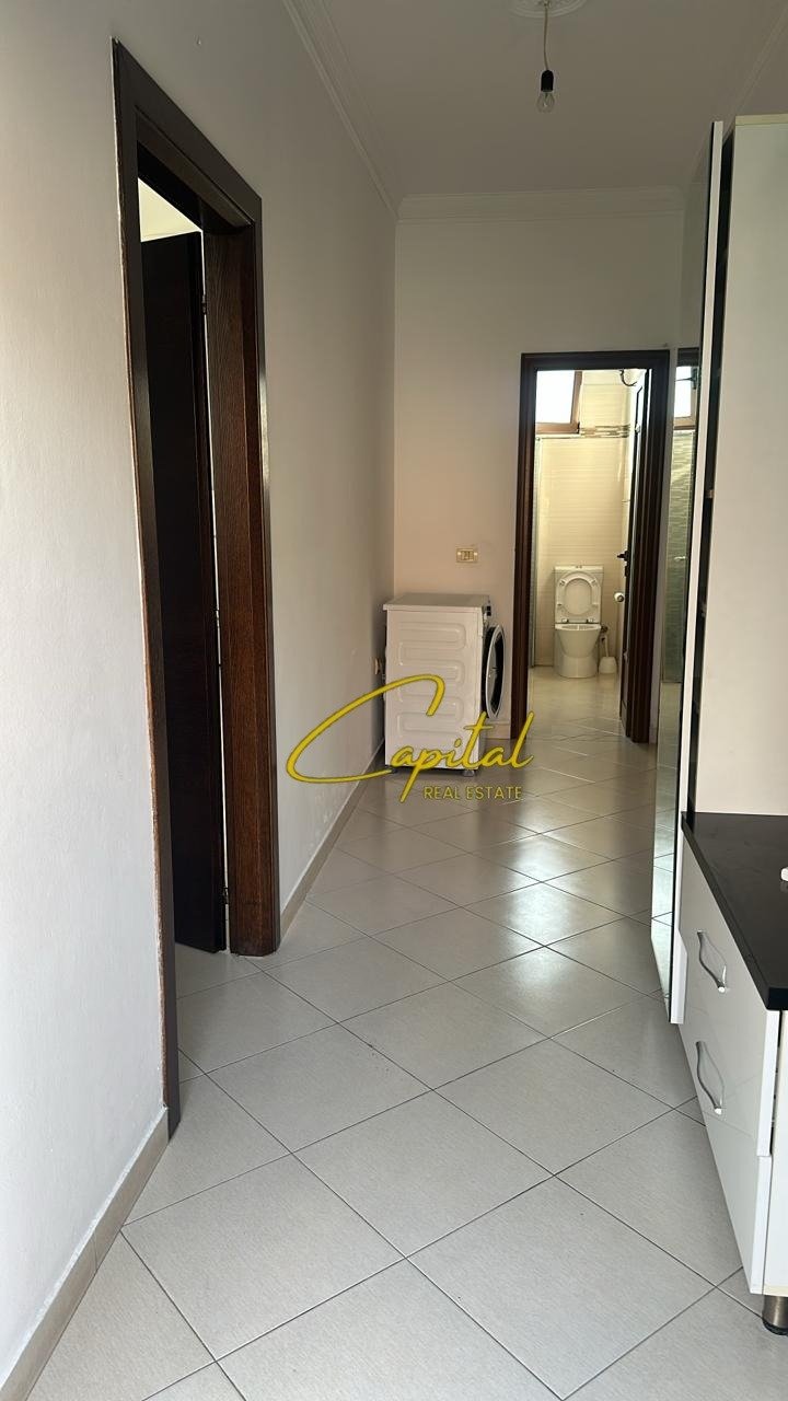 APARTAMENT ME QIRA 2+1 YZBERISHT 40.000 LEKE