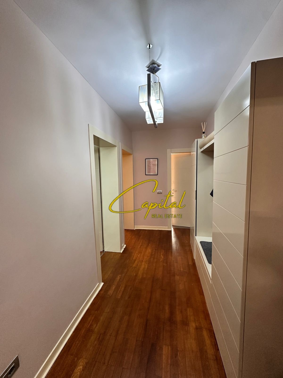APARTAMENT ME QIRA 2+1 XHAMLLIKU 65.000 LEKE